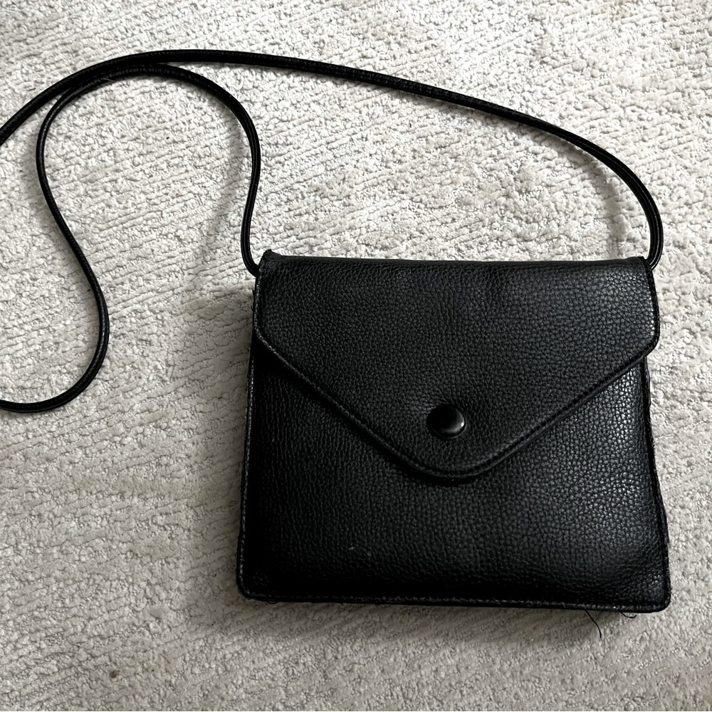 ASOS black envelope purse 100% leather - Picture 1 of 3